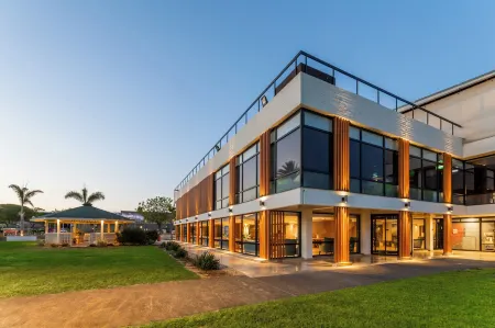 Nof Ginosar Kibbutz Hotel Отели рядом с достопримечательностью «Magdala»