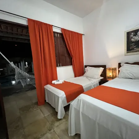 Pousada Califórnia TIA Lia Hotels in Paracuru