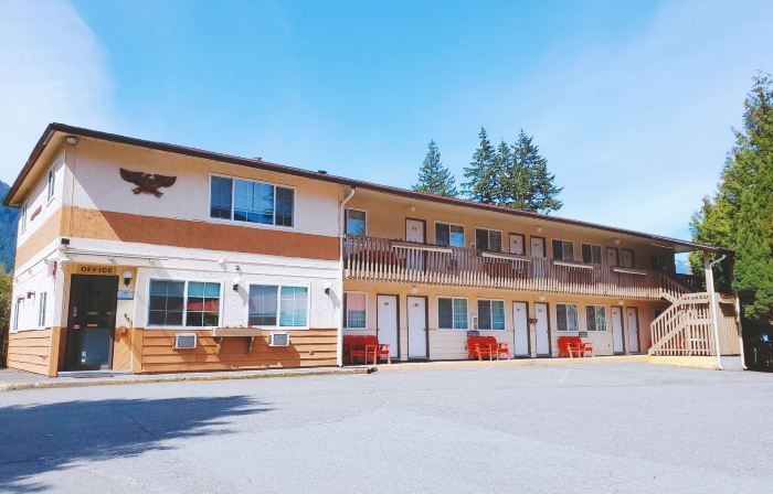 Red Roof Motor Inn