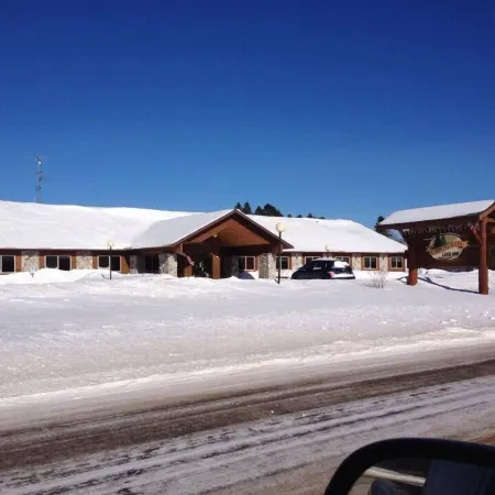 Chicaugon Lake Inn