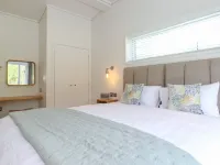 Hawthorn Croft