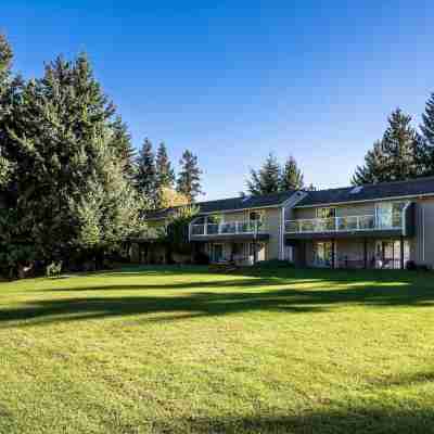 Ocean Trails Resort Hotel Exterior