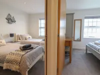 Harbour View Hotels in Porthmadog