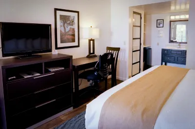 Pines Inn & Suites Hotels in Cottonwood
