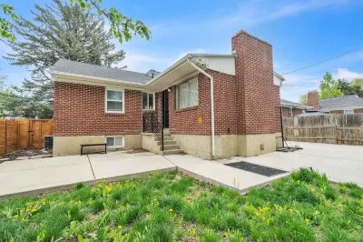 Sugar Run 4 Bedroom Home Hotels in Murray