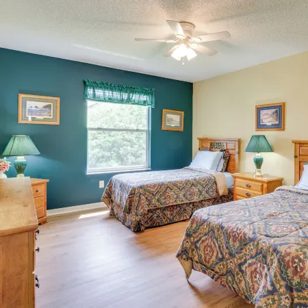 Walk to Community Perks: Home in The Villages