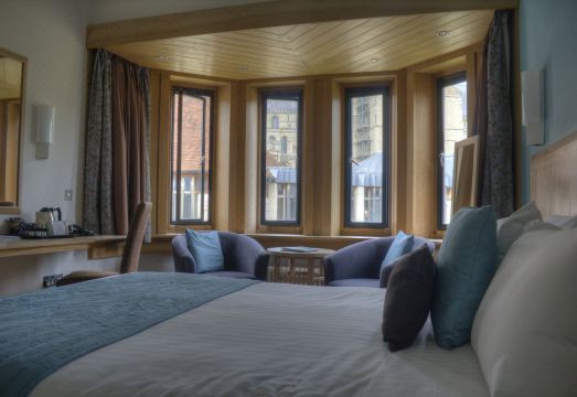 캔터베리 커시드럴 롯지