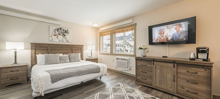 Miller Park Lodge Hotels in Jackson