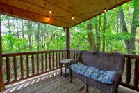 Cricket Hill Lodge & Cabins Hotels in Berlin Township