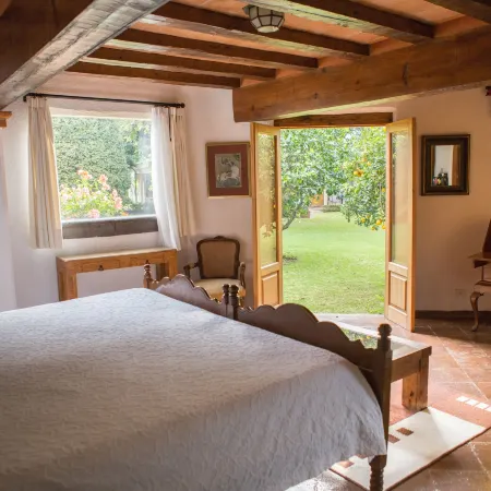 Casa Bugambilia, Un Pequeño Hotel en Tepoztlán