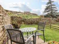 Kestrel Cottage Hotels near Oxenhope Station - Keighley & Worth Valley Railway