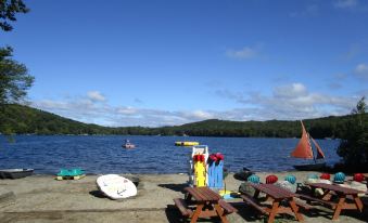 The Retreat at Norwich Lake