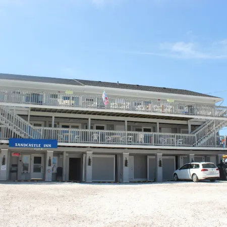 Sandcastle Beachfront Inn Отели в г. Уэстерли