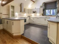 The Barn by Lyons Các khách sạn ở Fairbourne