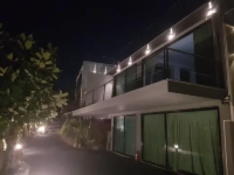 88幸運度假酒店 鄰近班披瀑布的酒店
