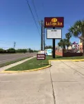 La Copa Inn Brownsville - موقف سيارات