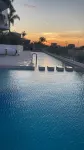 Silver Sea on Sixth Resort - pantai
