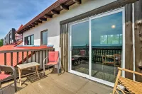 Burkesville Apt w/ Deck, Views & Pool Access! - Wifi