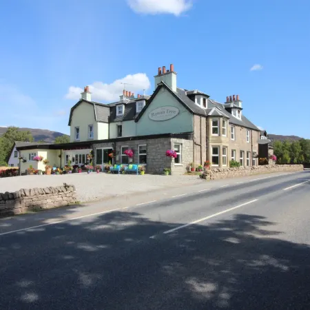 The Rowan Tree Country Hotel