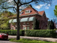 B&B de Schiedamse Suites Отели рядом с достопримечательностью «Эмхавен»