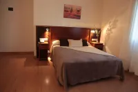 Hotel San Cibrao Hotels in San Ciprian de Vinas