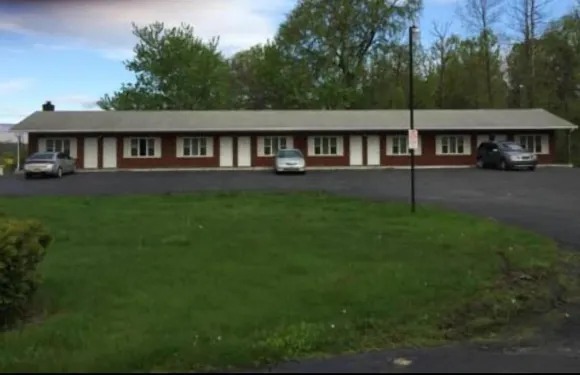 佩洛克汽車旅館