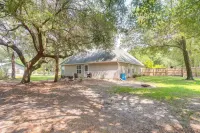 Pet-Friendly Darien Vacation Rental w/ Patio! - 3-Sterne