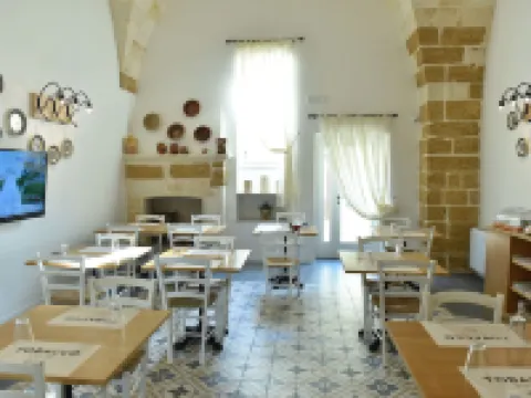 โตบากโกสวีท โรงแรมในMesagne