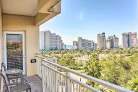 Resort Miramar Beach Getaway + Balcony & View! - WiFi