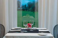 HD | Duecitânia Design Hotel - breakfast