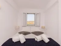 Bebis House Hotels in Klouvas