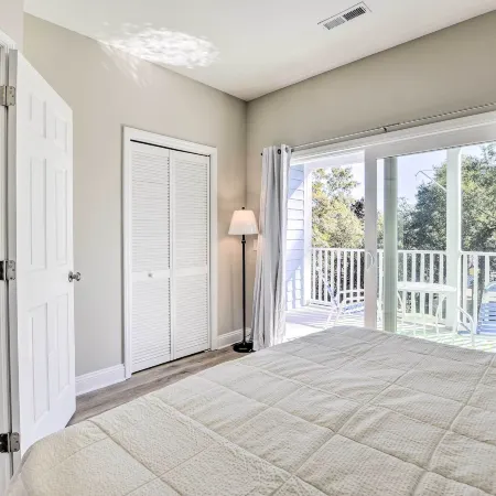 Modern Escape in the Heart of Murrells Inlet
