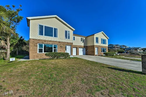1 Ocean Fun Emerald Isle Apt, Steps to Beaches! - parking