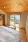 Byrdies Beach House @ Crook Point Hotels in Gold Beach