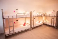 La Flamenka Hostel