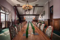 Golf & Spa Kunětická Hora Hotels in Pardubice