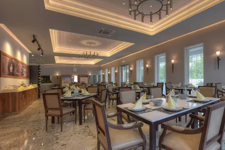 Anna Hotel Отели в г. Тёрёкбалинт