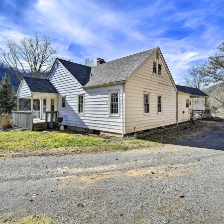 Mtn-View Home w/ Game Room - Near Atv Trails!
