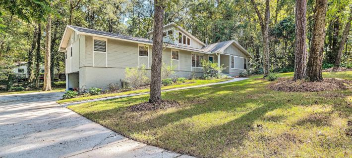 Walk to UF: Family Home w/ Patio! Hotels in Gainesville