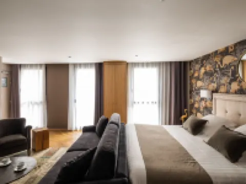 Edgar Hôtel & Spa - Table Gastronomique Hotels in Saint-Brieuc