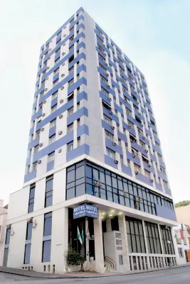Caravelle Palace Hotel - 3 ดาว