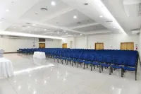 Tri Hotel Executive Caxias - parking