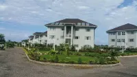 2bedrooms apartment in cozy Fern Court