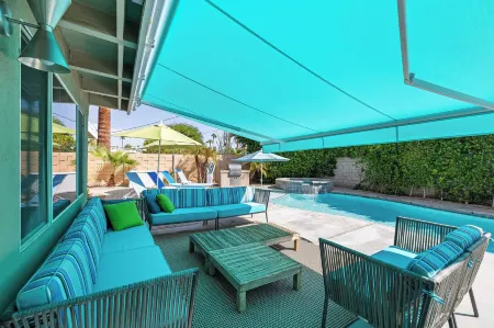 Azul Oasis by Avantstay Pool, Hot Tub, Bocce Ball Minutes From Downtown