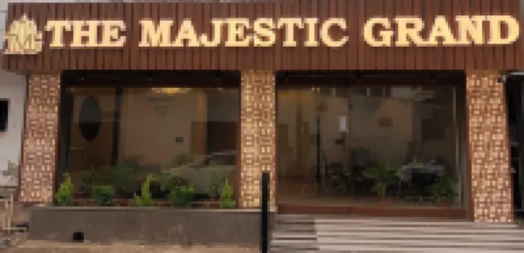 THE MAJESTIC GRAND Hotels in 