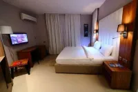 ENAM Airport Hotel