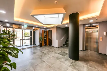 Dangjin Sapgyoho Beach Park Отели в г. Танджин