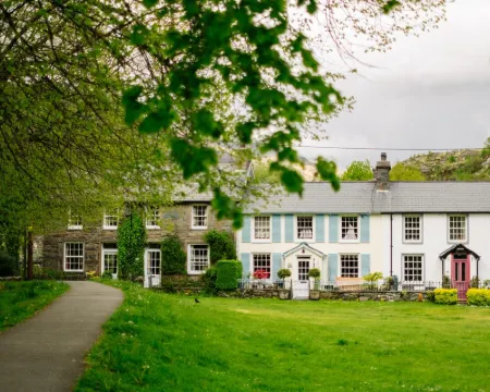 Ty Afon - River House Hotels in Beddgelert