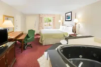 Howard Johnson by Wyndham Dothan Hotels in Dothan