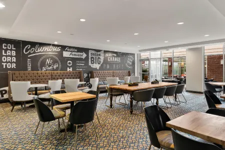 Cambria Hotel Columbus - Polaris Отели в г. Льюис Сентер